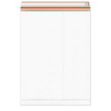 Enveloppes blanches en carton rigide