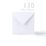 Cartes et enveloppes blanches à bord ondulé – lot