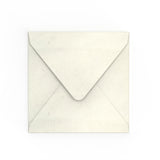 Enveloppes en papier d’herbe
